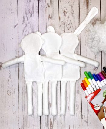 Kreativní sada - 3 panenky / panáčci k dotvoření + fixy na textil a výplň do bříška